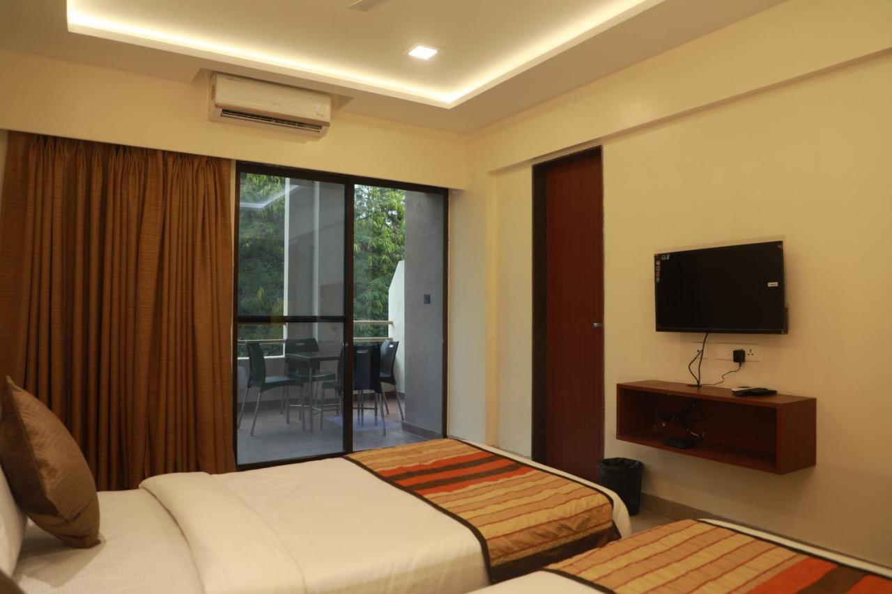 Serenity By Monarch, Baner Pune Meribel Village Екстер'єр фото